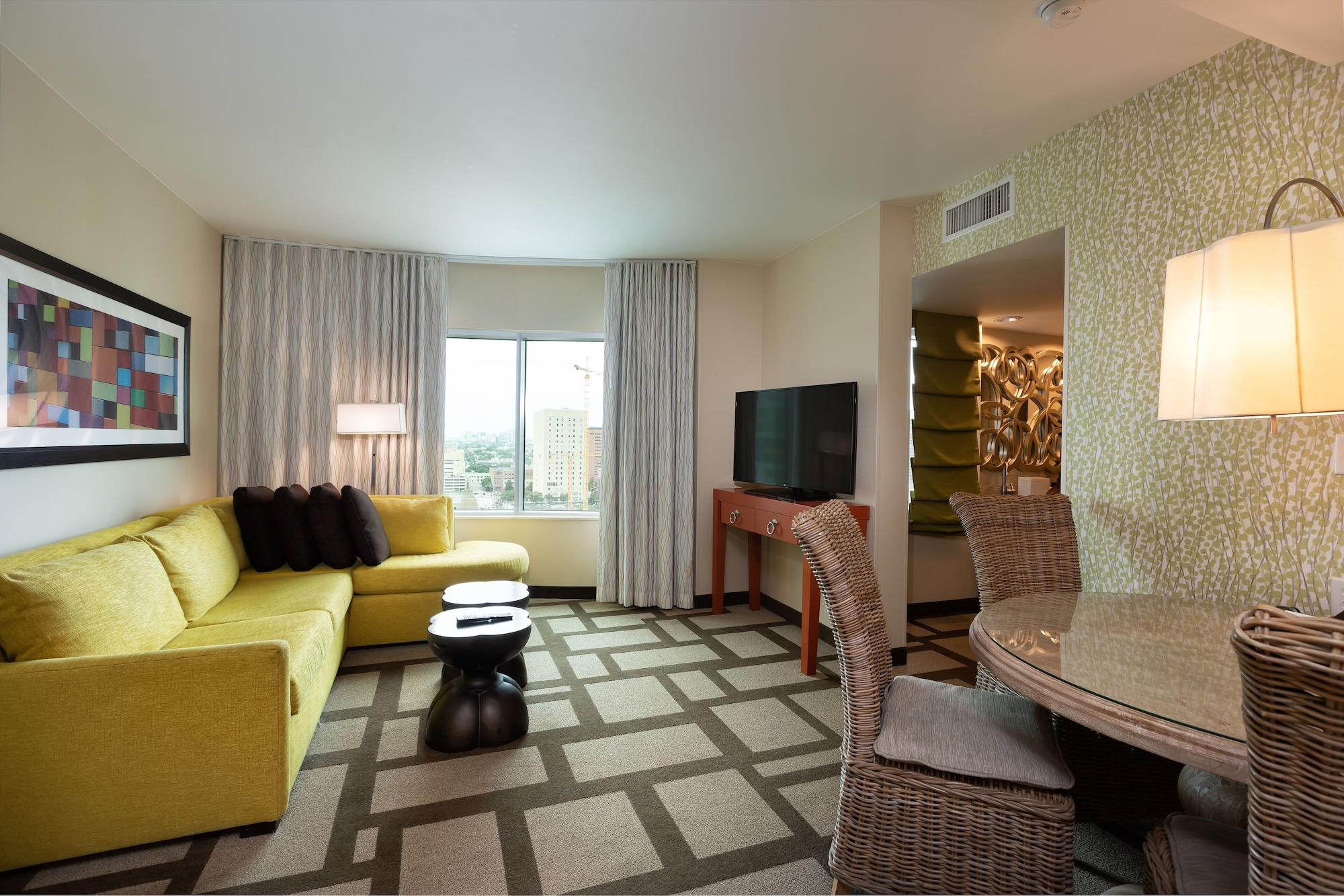 فندق فندق إمباسي سويتس هيوستن - داون تاون المظهر الخارجي الصورة